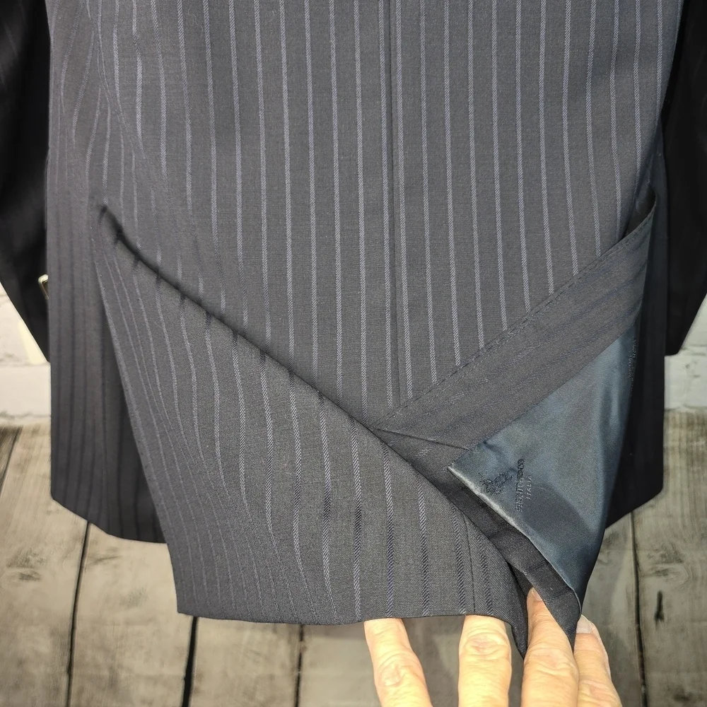 PRONTO MONDO ITALIA 100% MERINO WOOL NAVY PINSTRIPE MENS BLAZER SUPER 140'S 40R.